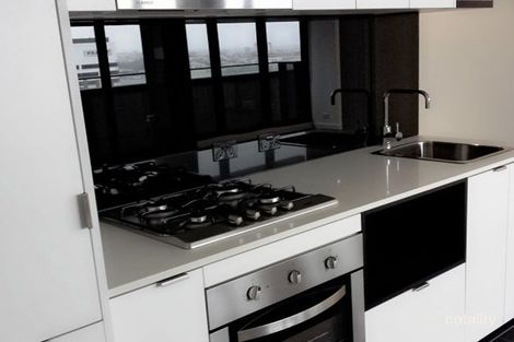 Property photo of 2111/7 Katherine Place Melbourne VIC 3000