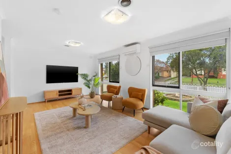 Property photo of 27 Cuthbert Drive Mill Park VIC 3082