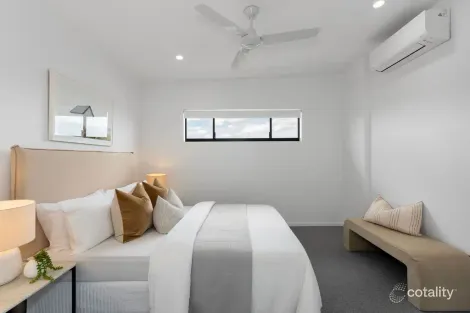 Property photo of 105 Chestnut Street Wynnum QLD 4178