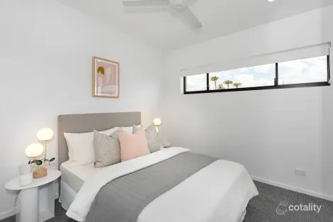 Property photo of 105 Chestnut Street Wynnum QLD 4178