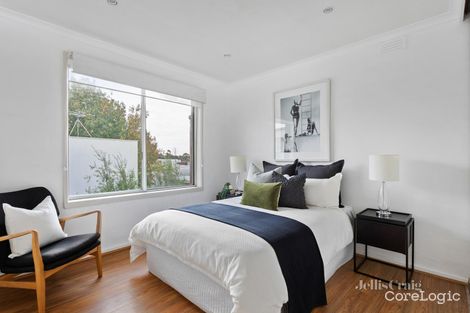 Property photo of 10/29 Carroll Crescent Glen Iris VIC 3146