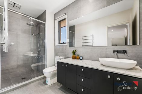 Property photo of 45 Maya Avenue Thornhill Park VIC 3335