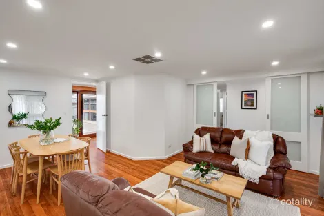 3 LANG CT, HAPPY VALLEY, SA 5159