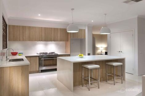 Property photo of 7 Bathgate Crescent Cranbourne East VIC 3977