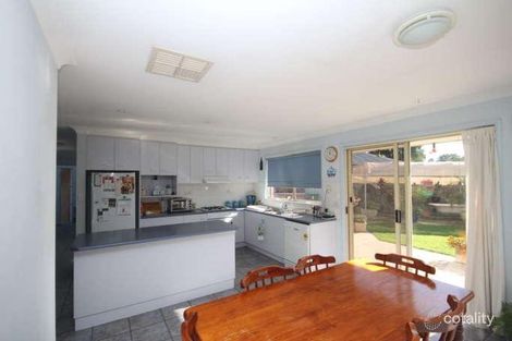 Property photo of 97 Veale Street Ashmont NSW 2650