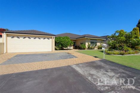 6 Currawong Ct, Bennett Springs, WA 6063
