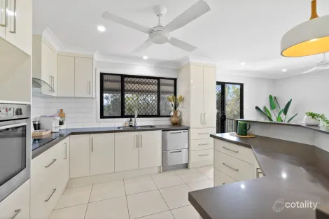 Property photo of 88 Fons Drive Glendale QLD 4711