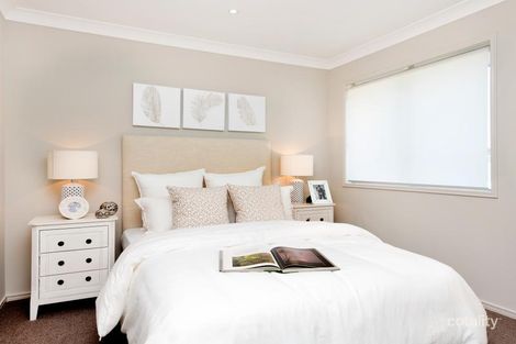 Property photo of 3 Brentham Crescent Werribee VIC 3030