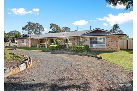 17 William St, Meringandan West, QLD 4352