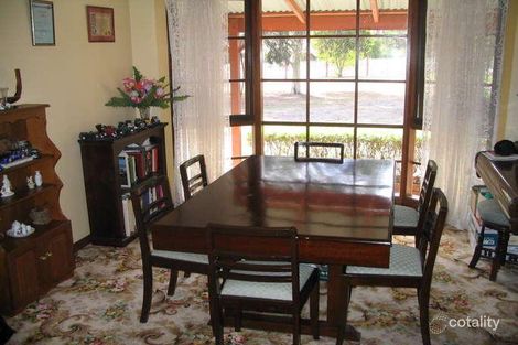 Property photo of 11 Barakee Drive Somerville VIC 3912