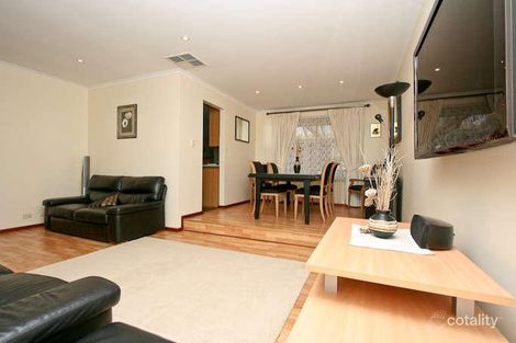 Property photo of 6 Lithgow Court Redwood Park SA 5097