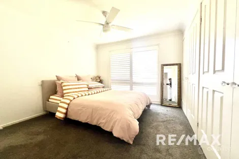 Property photo of 17 Corella Place Estella NSW 2650