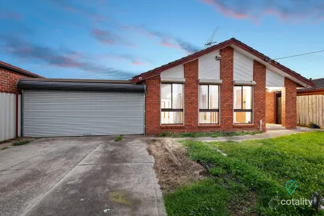 Property photo of 1 Cheleon Way Kings Park VIC 3021