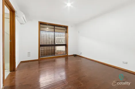 Property photo of 1 Cheleon Way Kings Park VIC 3021