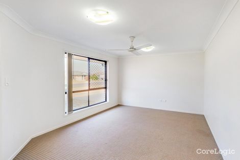 Property photo of 15 Bronco Crescent Gracemere QLD 4702