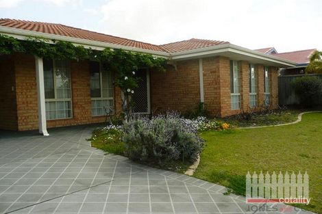 Property photo of 35 Sunray Circle Ellenbrook WA 6069
