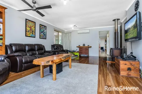 Property photo of 1 Saint Marcel Court Petrie QLD 4502
