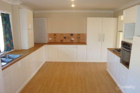 Property photo of 42 Gibbard Place Bullsbrook WA 6084