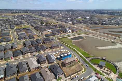 Property photo of 10 Yellowstone Avenue Clyde VIC 3978