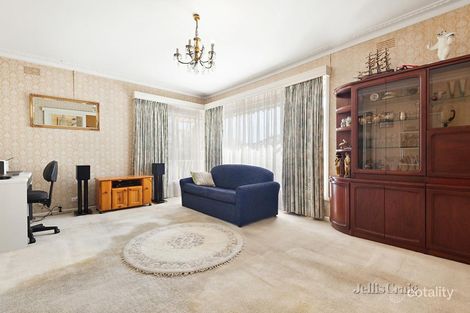 Property photo of 3 Arapilles Drive Templestowe Lower VIC 3107
