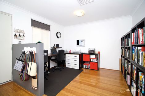 Property photo of 11 Parakeet Bend Baldivis WA 6171