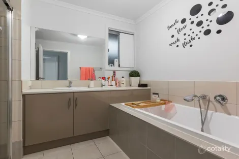 Property photo of 5/17 Mark Street Happy Valley SA 5159