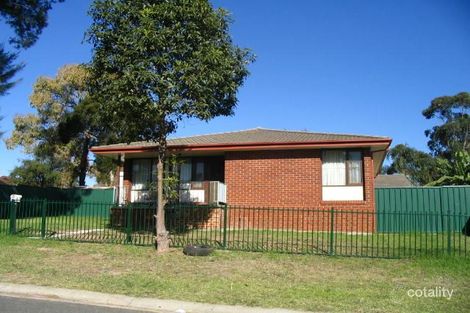 27 Hickory Rd, Bonnyrigg, NSW 2177