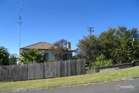 39 Carr Pde, Unanderra, NSW 2526