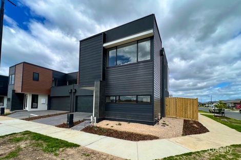 68-70 Holst St, Armstrong Creek, VIC 3217