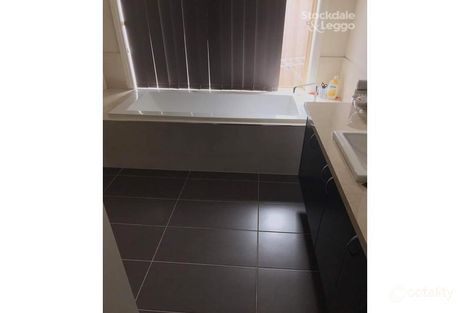 Property photo of 23 Moorhen Boulevard Williams Landing VIC 3027