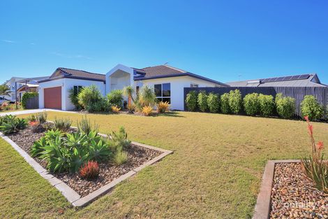 Property photo of 1 Seaway Parade Toogoom QLD 4655