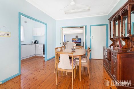 Property photo of 33 Railway Street Corrimal NSW 2518