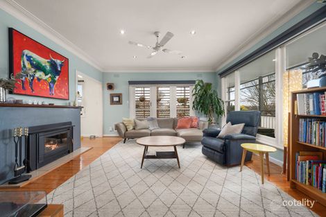 Property photo of 10 Lind Street Strathmore VIC 3041