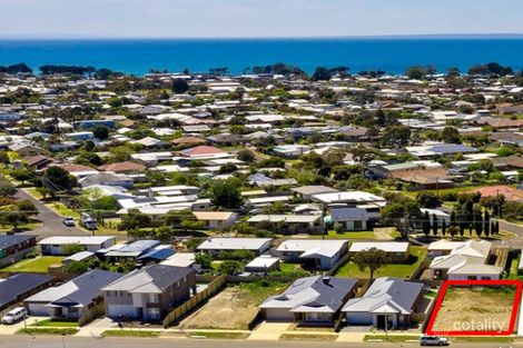 Property photo of 18 Majestic Way St Leonards VIC 3223