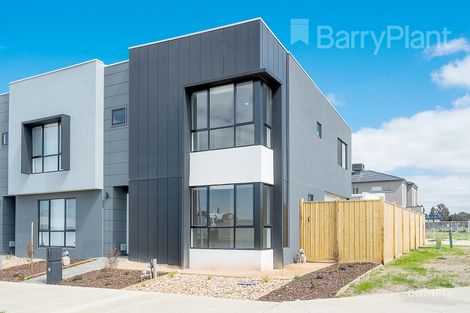 37 Hollywood Dr, Roxburgh Park, VIC 3064