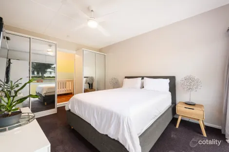 Property photo of 18 Prosser Rockville QLD 4350
