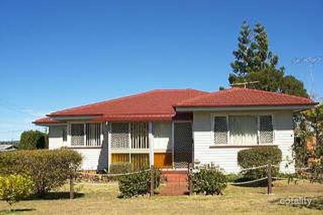 2 Nuss St, Wilsonton, QLD 4350