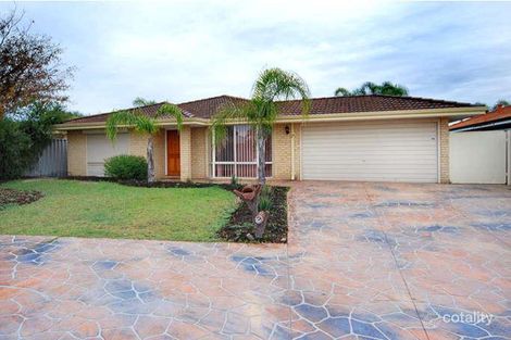 Property photo of 7 Yalgorup Gardens Ballajura WA 6066