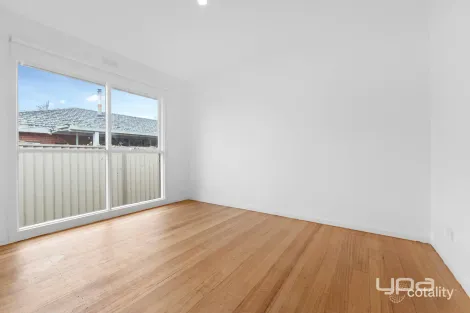 Property photo of 2 Watford Road St Albans VIC 3021