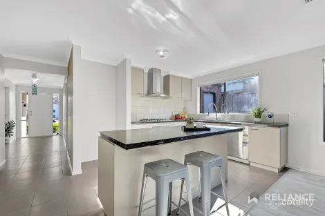 Property photo of 16 Tropic Circuit Point Cook VIC 3030