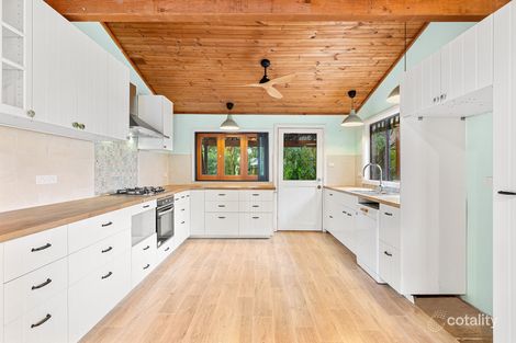 Property photo of 9 Elaine Avenue Berkeley Vale NSW 2261