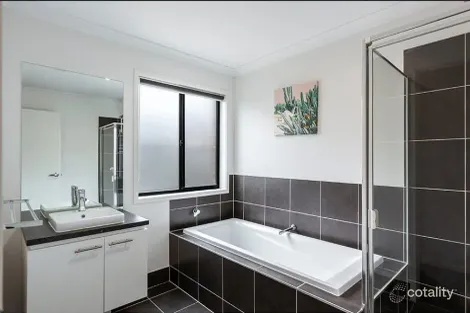 Property photo of 41 Whisper Boulevard Point Cook VIC 3030