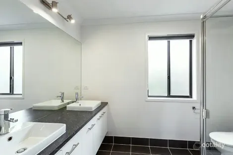 Property photo of 41 Whisper Boulevard Point Cook VIC 3030