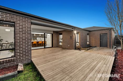 Property photo of 2 Ackland Court Berwick VIC 3806