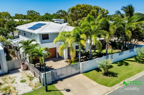 19-21 Corella Way, Blacks Beach, QLD 4740