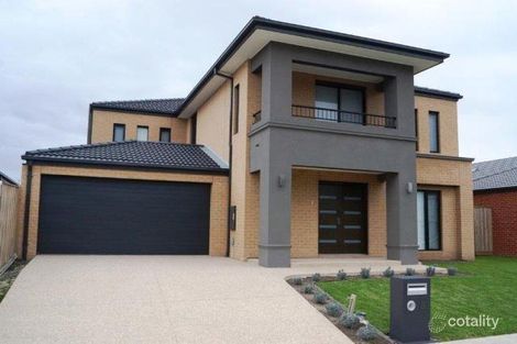 Property photo of 8 Waltzing Drive Lynbrook VIC 3975