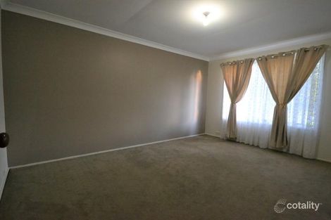 Property photo of 5 Banksia Place Oakdale NSW 2570