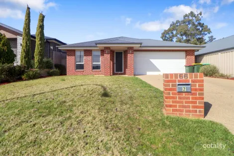 2/66 Bradman Dr, Boorooma, NSW 2650