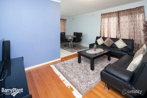 Property photo of 44 Downard Crescent Dandenong North VIC 3175