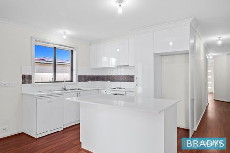 Property photo of 23 Rosamel Street Gundaroo NSW 2620